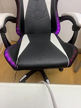 Snapshot of bananasex204 chatting on 5, 2, 2026 bananasex204 online show from 5, 2, 2026