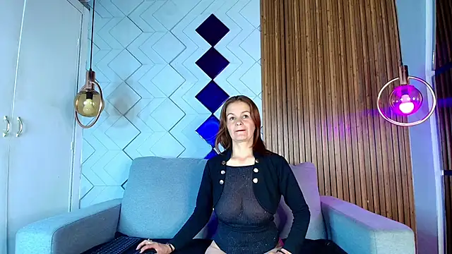 Susyhot  online show from 3, 10, 2025