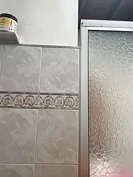 mia mancinii online show from 10, 10, 2025