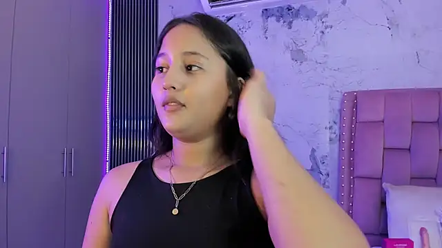 Laly Cherry  online show from 26, 9, 2025