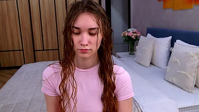 AmadaReine online show from 15, 3, 2026