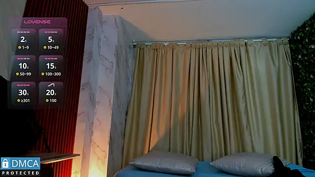 Kiara Zahiri   online show from 19, 9, 2025