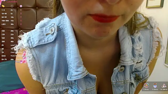 juliana soto1 online show from 10, 11, 2025