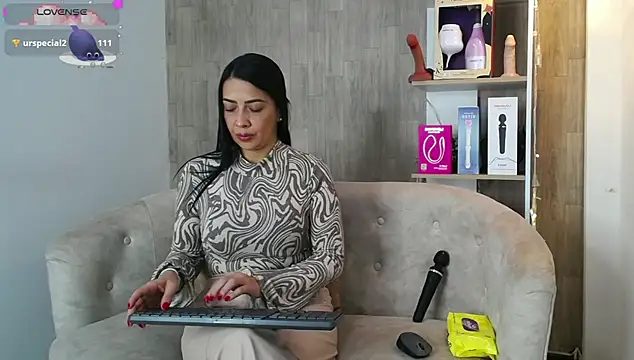 cortney tayler online show from 22, 12, 2025