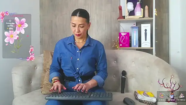 cortney tayler online show from 27, 11, 2025