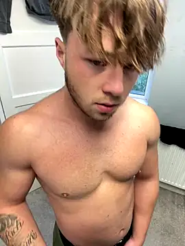 harleybarker online show from 31, 10, 2025