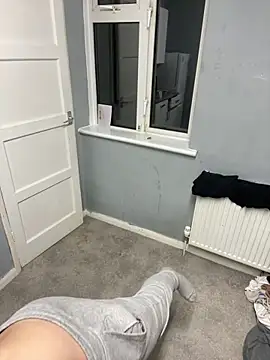 harleybarker online show from 14, 11, 2025