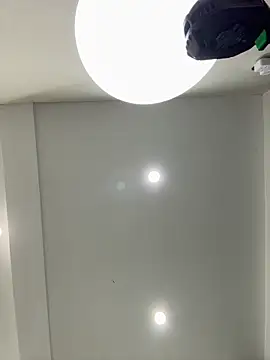 mengbaijiang07 online show from 18, 4, 2026