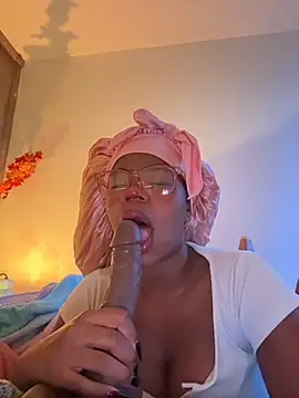 Sweet-Jade online show from 5, 11, 2025