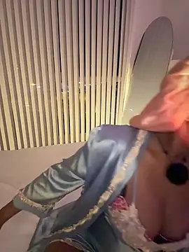 Sweet-Jade online show from 4, 6, 2026