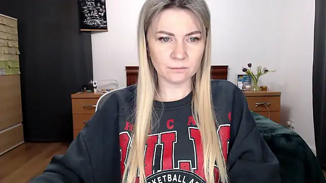 ParadiseAlina online show from 16, 1, 2026