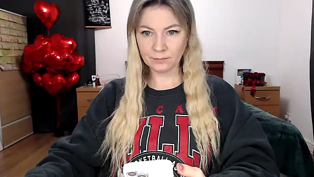 ParadiseAlina online show from 9, 2, 2026