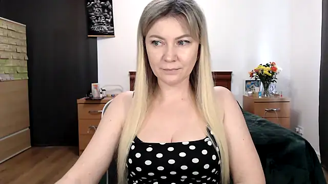 ParadiseAlina online show from 25, 2, 2026