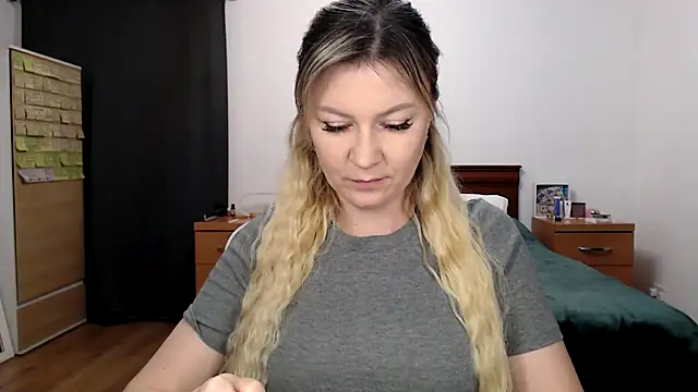 ParadiseAlina online show from 16, 10, 2025