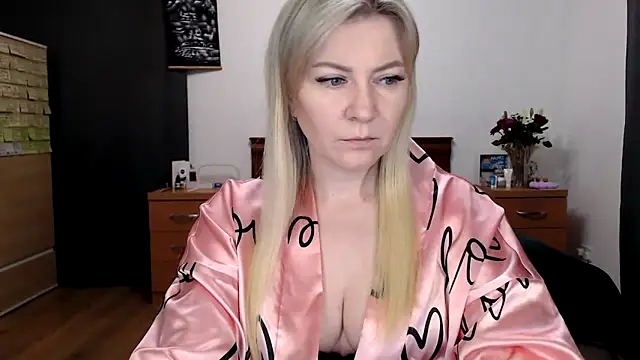 ParadiseAlina online show from 9, 3, 2026