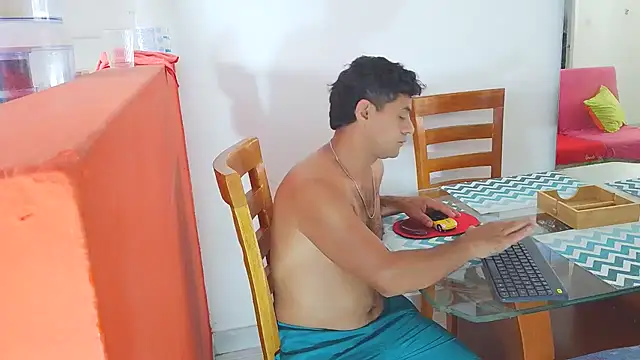 Nicolletorres2 online show from 10, 2, 2026