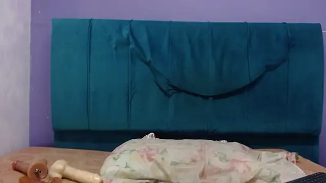 andrealopezcm101 online show from 20, 2, 2026