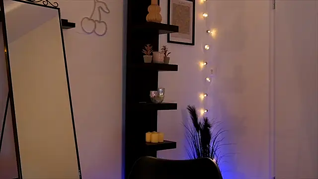 Naomii20   online show from 19, 11, 2025