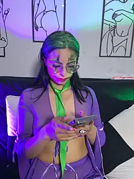 Clawd hot online show from 12, 10, 2025