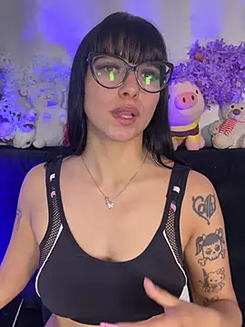 Snapshot of Clawd_hot chatting on 30, 4, 2026 Clawd hot online show from 30, 4, 2026