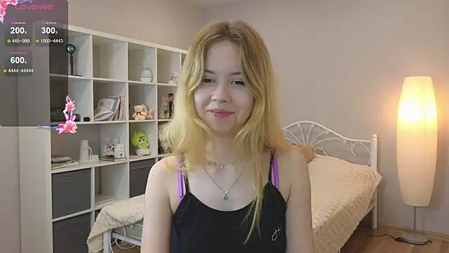 Wendy Cutie online show from 29, 9, 2025