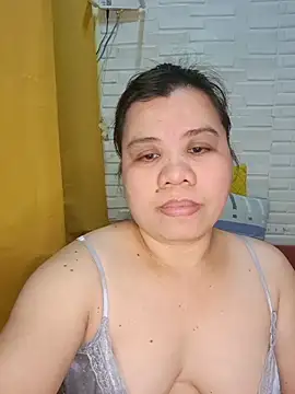 hotlyn45 online show from 18, 2, 2026