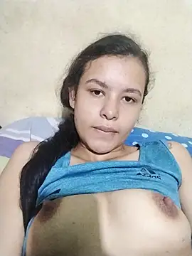 Snapshot of marisolcardona chatting on 6, 11, 2025 marisolcardona online show from 6, 11, 2025