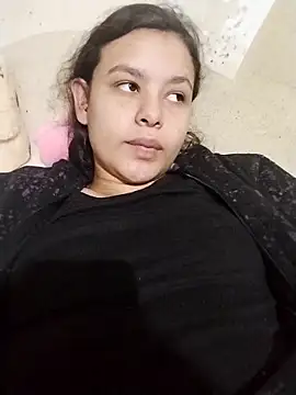 Snapshot of marisolcardona chatting on 17, 11, 2025 marisolcardona online show from 17, 11, 2025