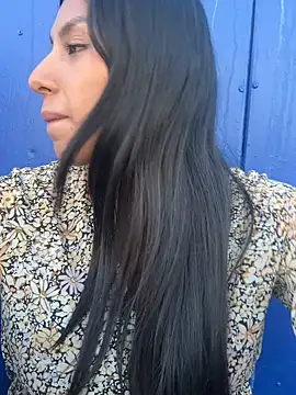 BrunetteBliss69 online show from 29, 3, 2026