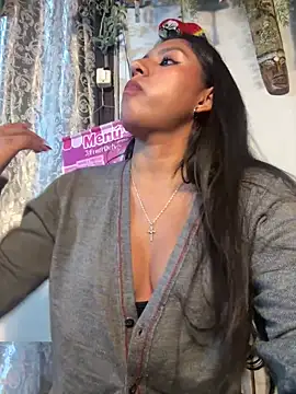 BrunetteBliss69 online show from 4, 5, 2026