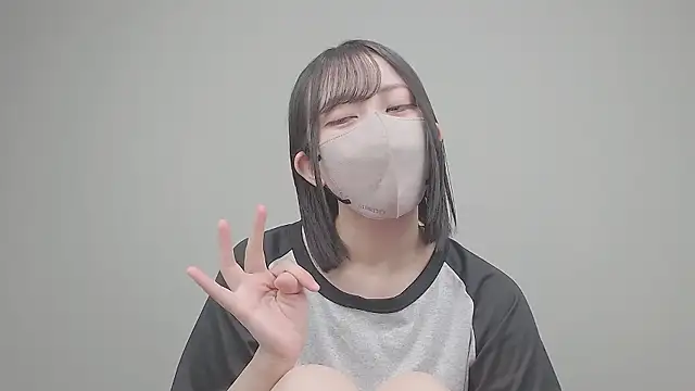 Sakura sweety online show from 15, 9, 2025