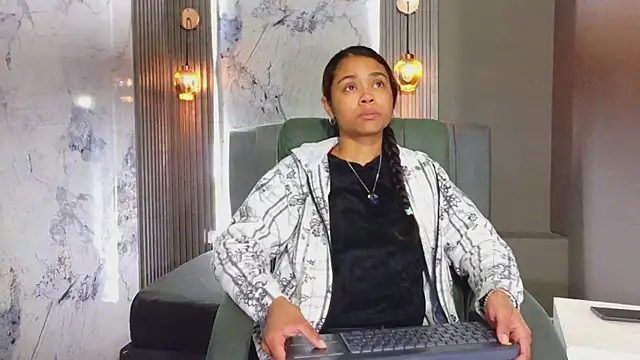 Kristall 06 online show from 2, 12, 2025