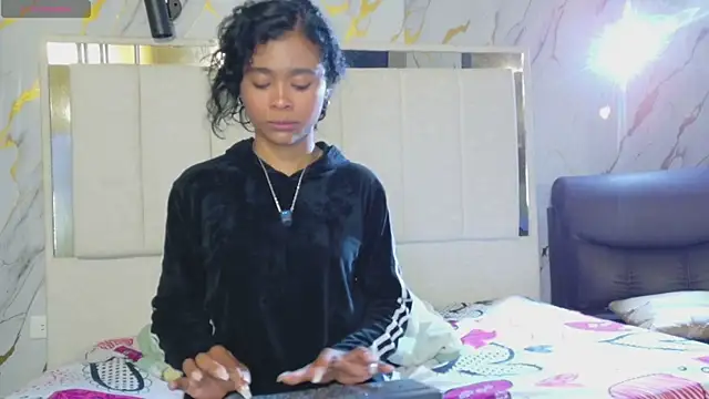 Kristall 06 online show from 5, 5, 2026