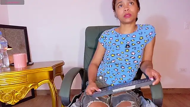 Kristall 06 online show from 18, 12, 2025