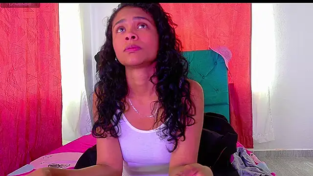 Snapshot of Kristall_06 chatting on 14, 6, 2026 Kristall 06 online show from 14, 6, 2026