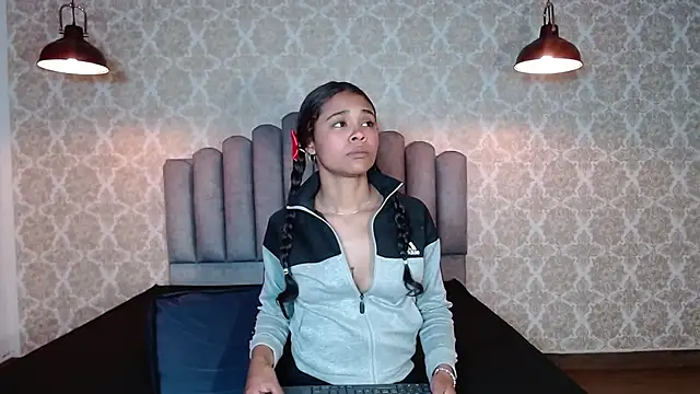 Kristall 06 online show from 7, 10, 2025