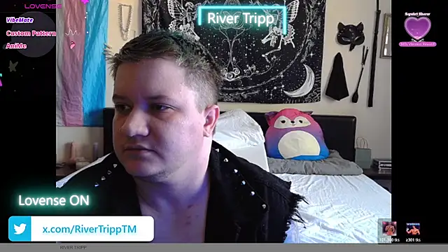 Snapshot of RiverTripp chatting on 25, 5, 2026 RiverTripp online show from 25, 5, 2026