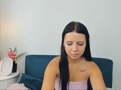 TaliaAdorable online show from 19, 9, 2025