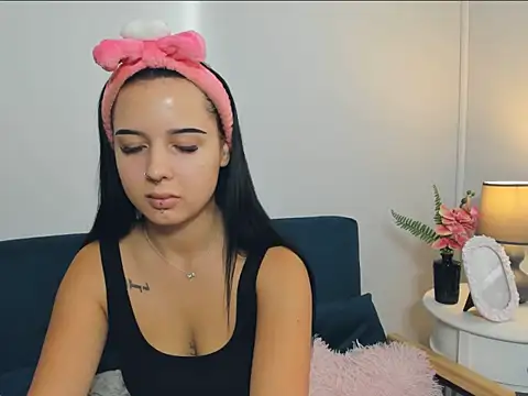 TaliaAdorable online show from 16, 10, 2025