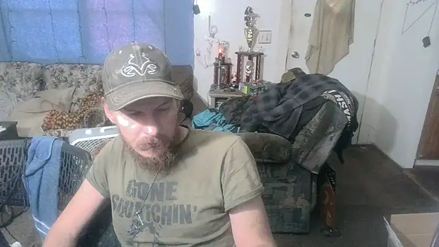 Poundtown1226 online show from 21, 9, 2025