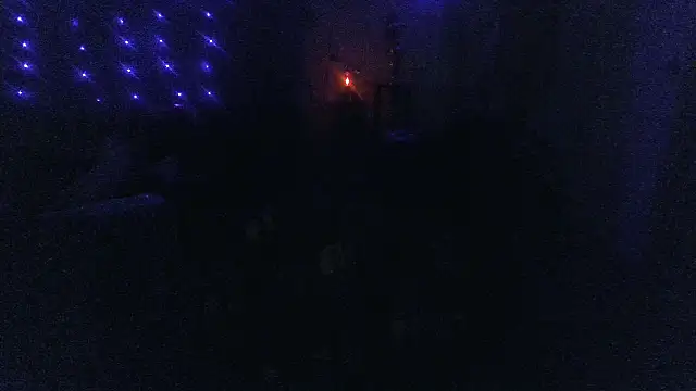 Poundtown1226 online show from 16, 9, 2025