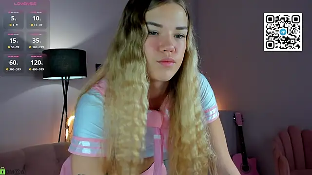 CherryLexi  online show from 8, 4, 2026