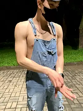 anhkiet huang online show from 12, 11, 2025