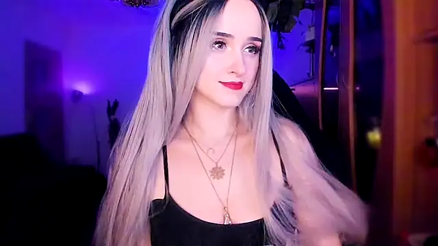 MistressJolie online show from 31, 1, 2025