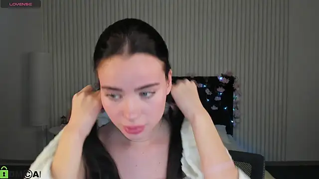 Ameli Povilain online show from 23, 12, 2025