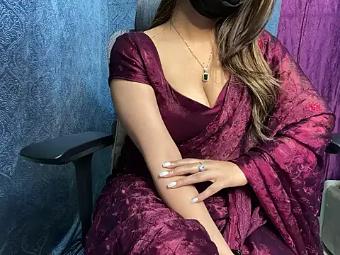 YoursSuku online show from 12, 10, 2025