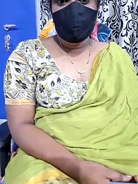 Snapshot of sujuta chatting on 3, 6, 2026 sujuta online show from 3, 6, 2026