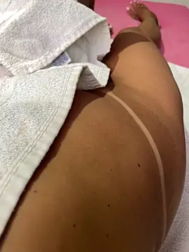 Katianesantos online show from 4, 2, 2026