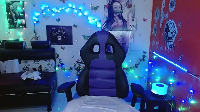 Snapshot of carol_20 chatting on 12, 3, 2025 carol 20 online show from 12, 3, 2025