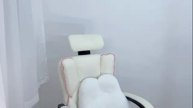 Xiao-runbao online show from 26, 10, 2025